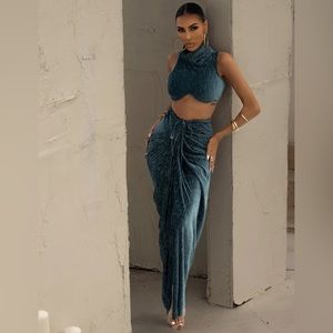 JLUXLABEL - Teal Chosen One Velvet Skirt Set